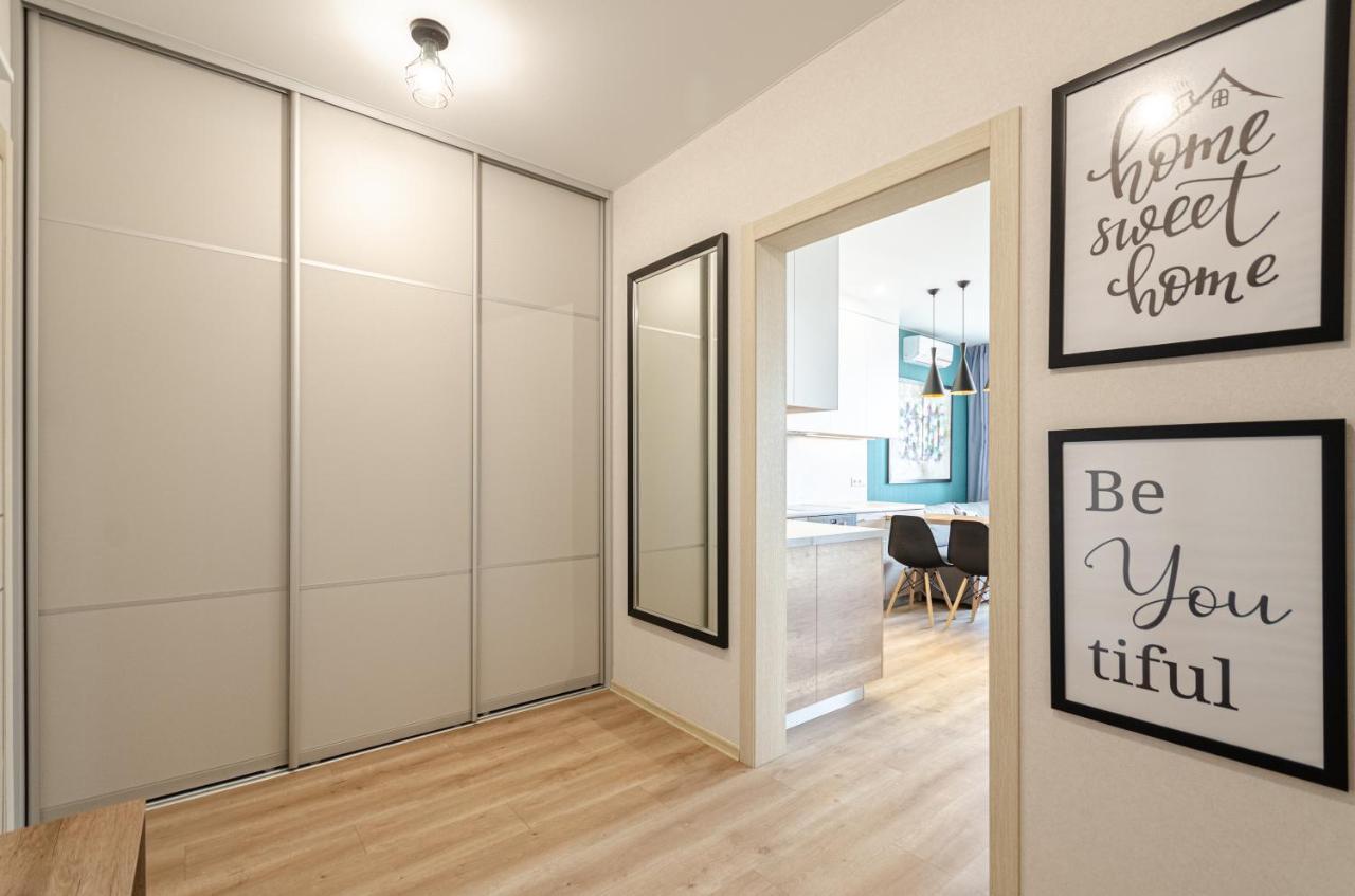 Petrovdom 5-25 In Cozy Apartment In Residential Complex "Beresteiskyi" Κίεβο Εξωτερικό φωτογραφία